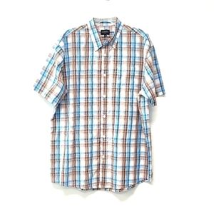 Gioberti short sleeves causal shirt Size: XL